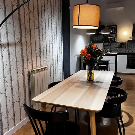 Sg Apartamentos, Silio 4b At 47-79 アパート *