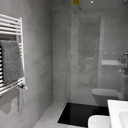 Apartman Sg Apartamentos, Silio 4b At 47-79 *