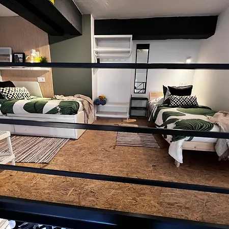 Sg Apartamentos, Silio 4a-4b At 47-79 شقة باياذوليد