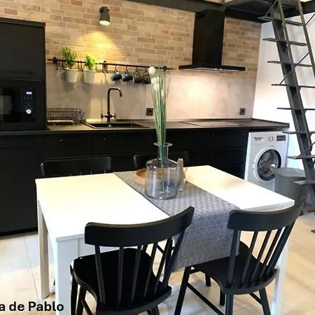 Sg Apartamentos, Silio 4a-4b At 47-79