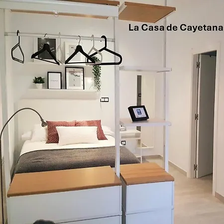 Sg Apartamentos, Silio 4a-4b At 47-79 *